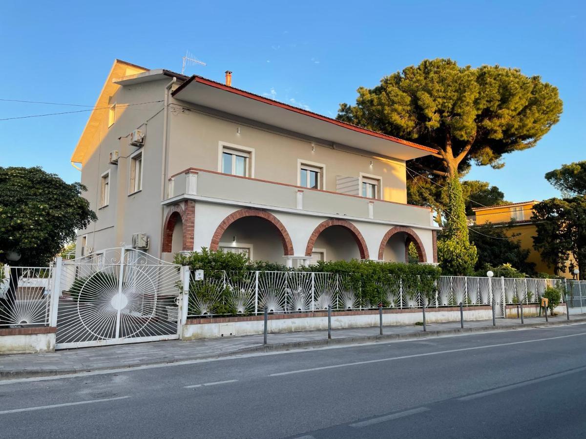 Villa Paestum Buitenkant foto