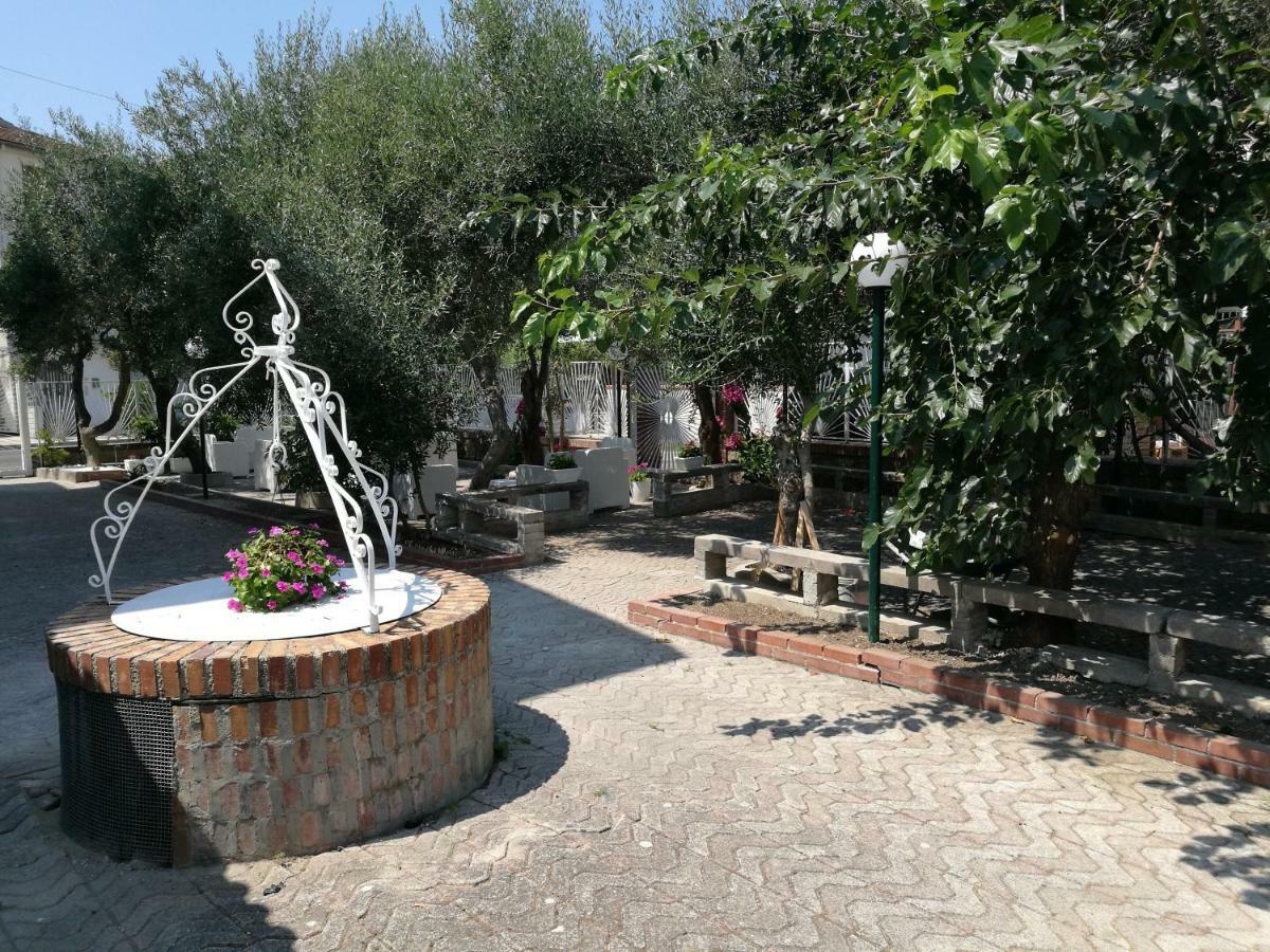 Villa Paestum Buitenkant foto